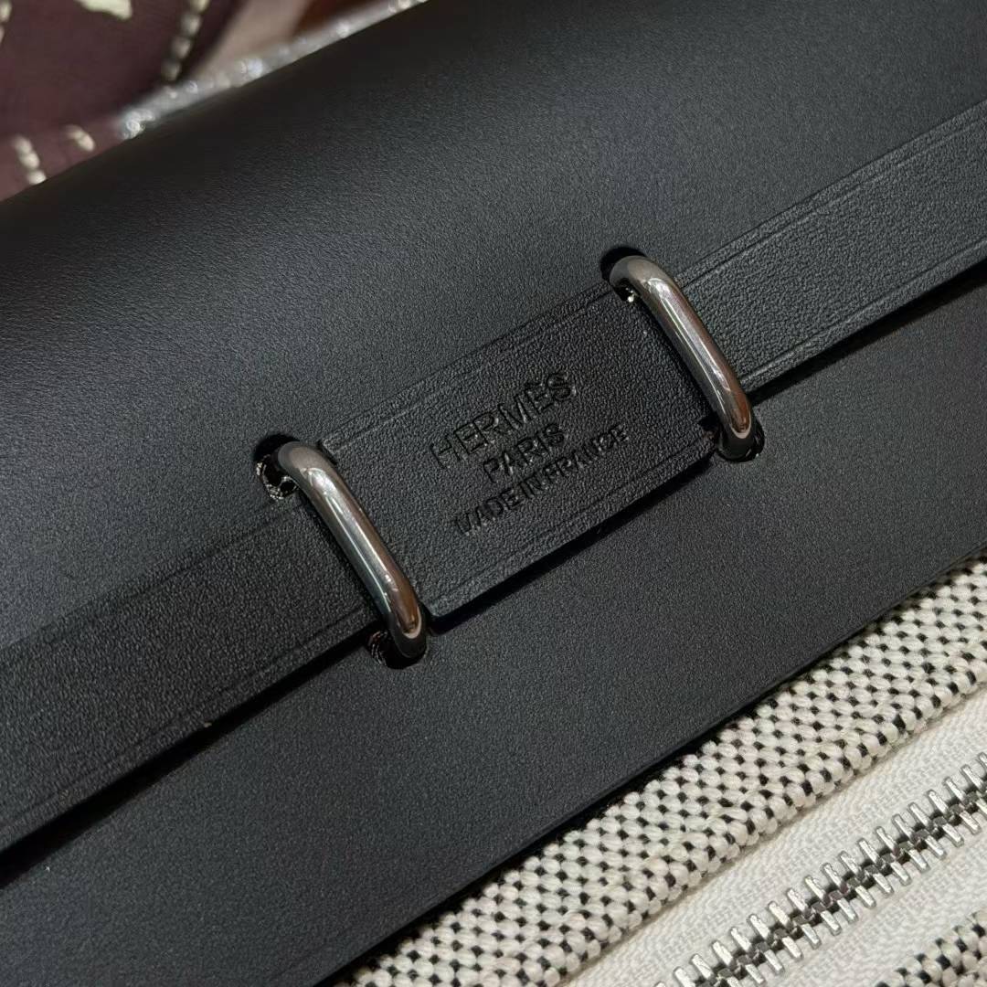 Hermès Herbag Zip 20 Shoulderpack view 8