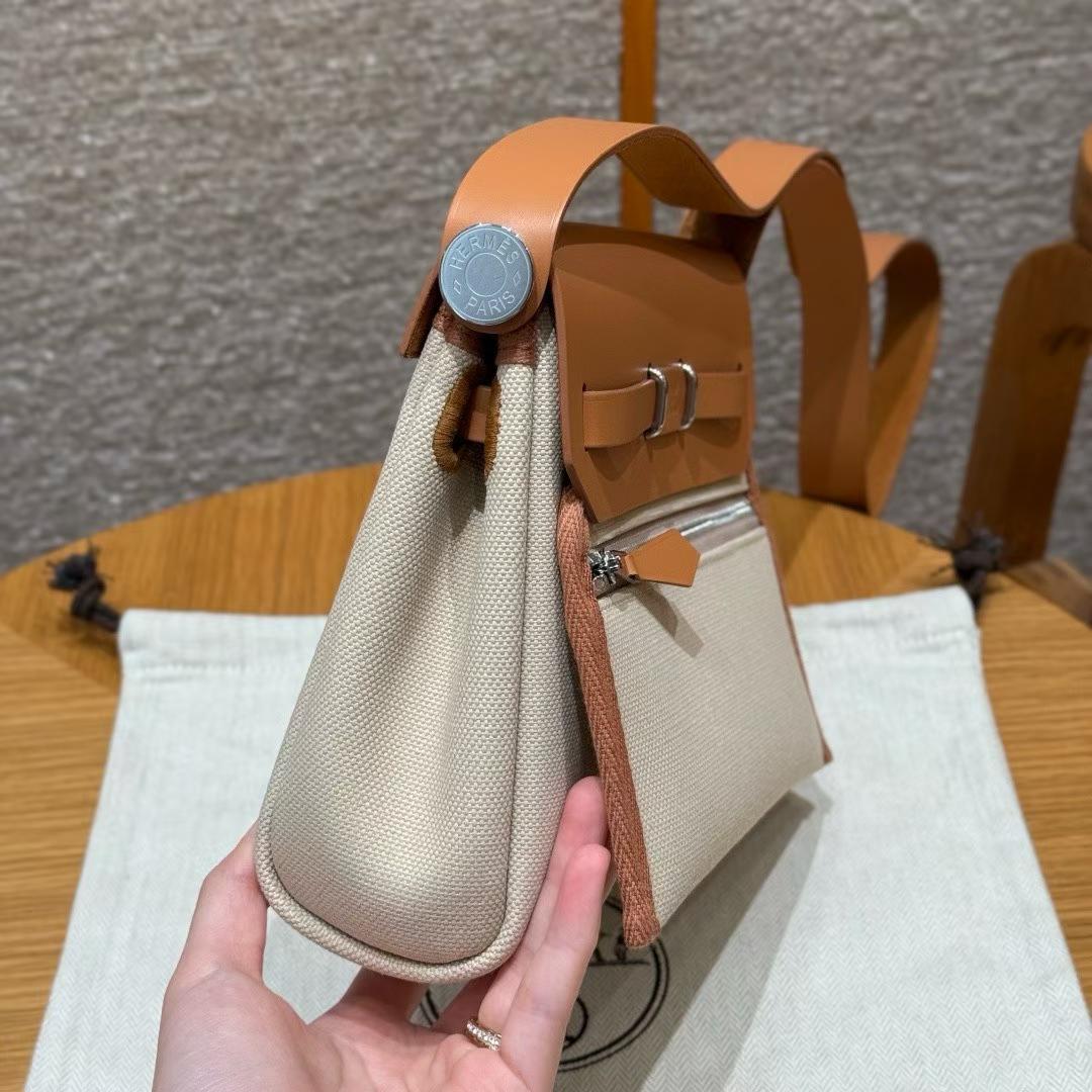 Hermès Herbag Zip 20 Shoulderpack view 4