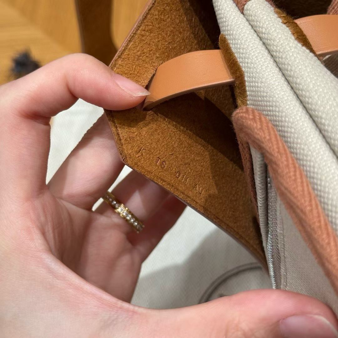 Hermès Herbag Zip 20 Shoulderpack view 7
