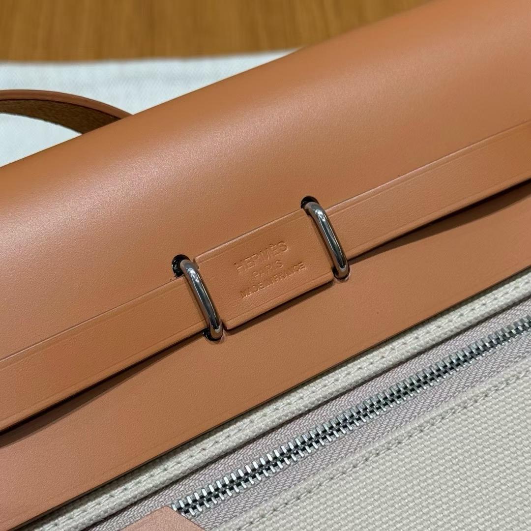 Hermès Herbag Zip 20 Shoulderpack view 8