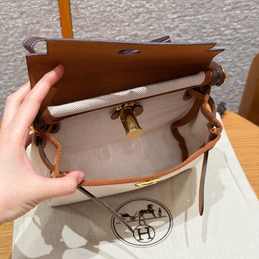 Hermès Herbag Zip 20 Shoulderpack view 6