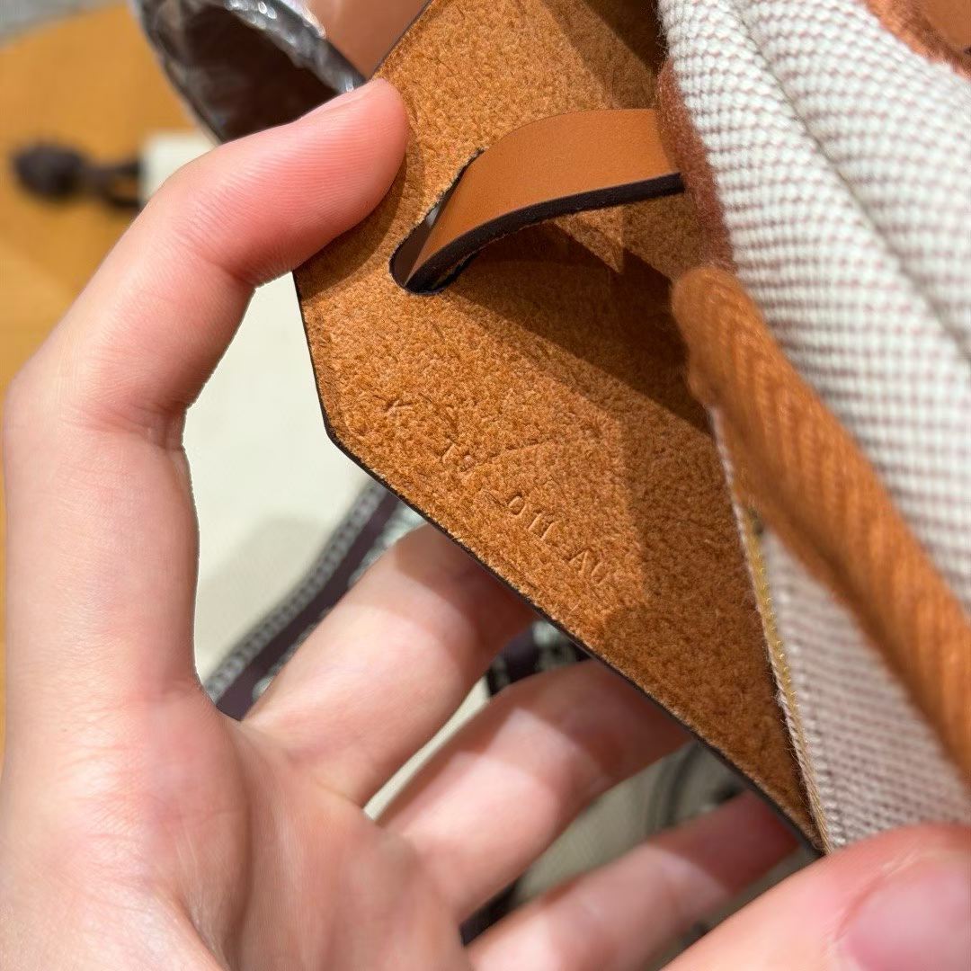Hermès Herbag Zip 20 Shoulderpack view 8