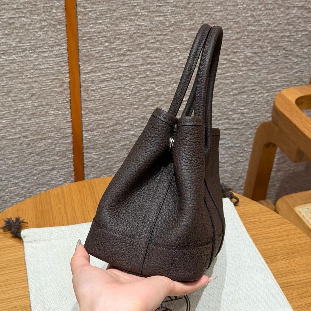 Hermès Neo Garden 23 Handbag view 3