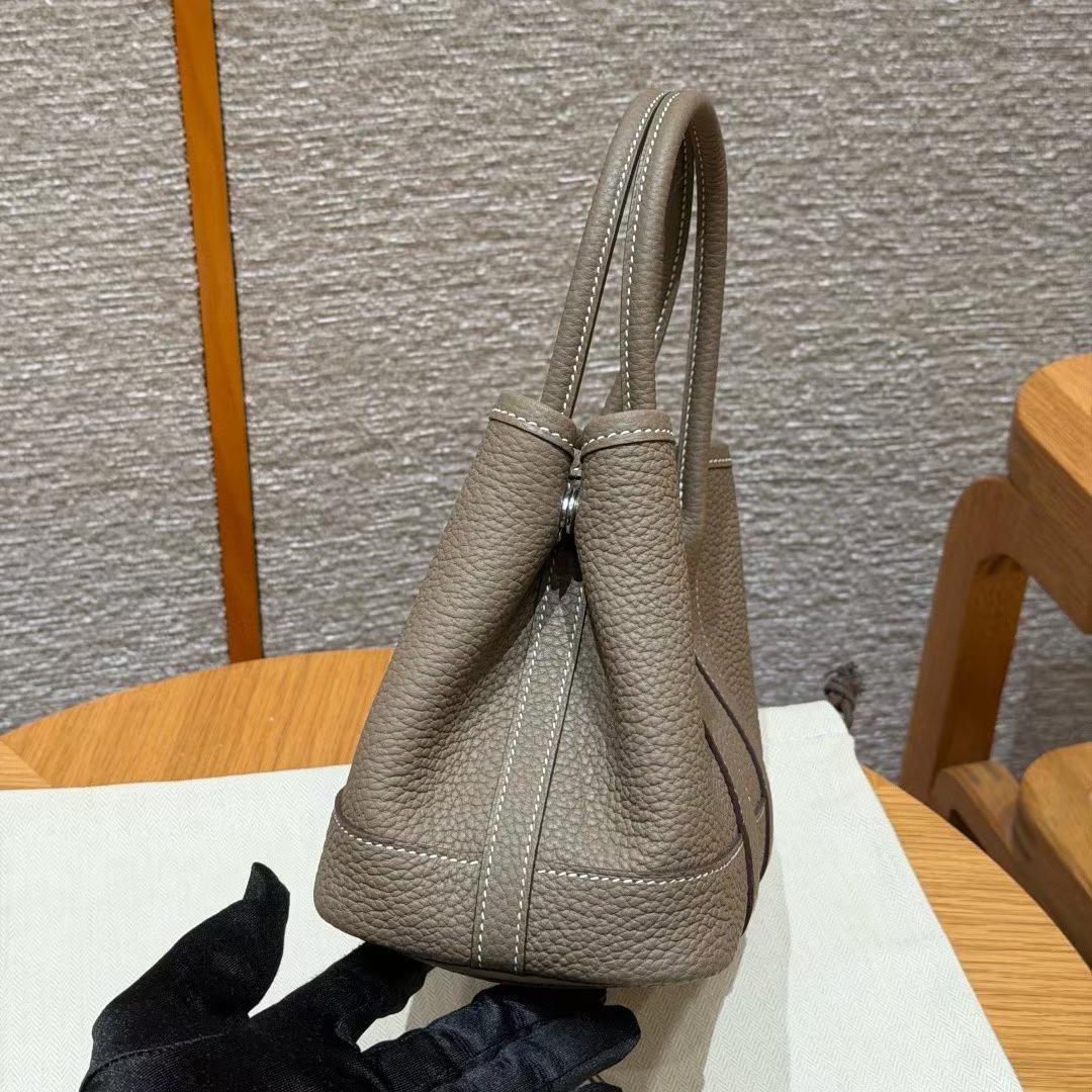 Hermès Neo Garden 23 Handbag view 5