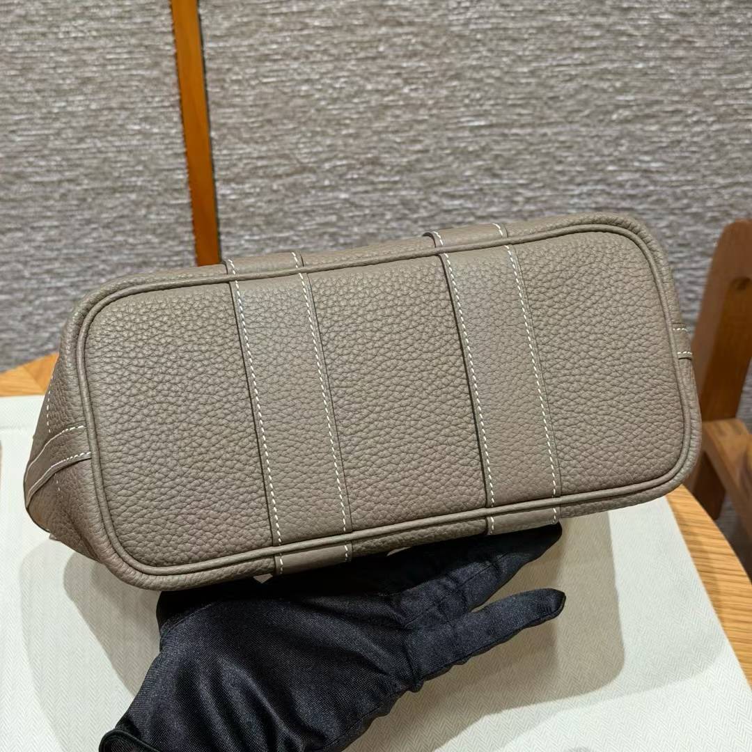 Hermès Neo Garden 23 Handbag view 8