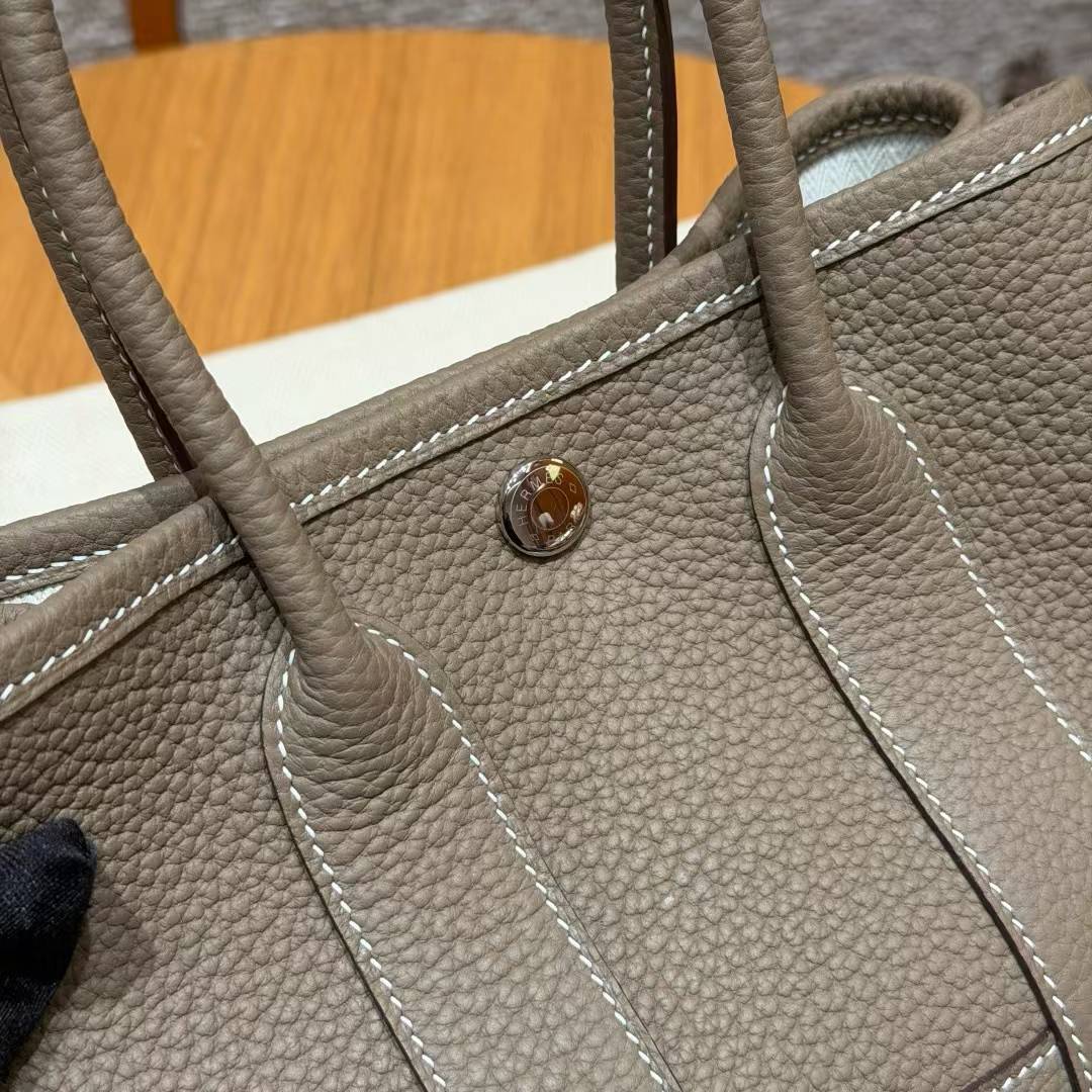 Hermès Neo Garden 23 Handbag view 9