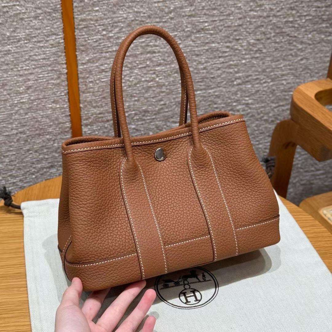 Hermès Neo Garden 23 Handbag view 2