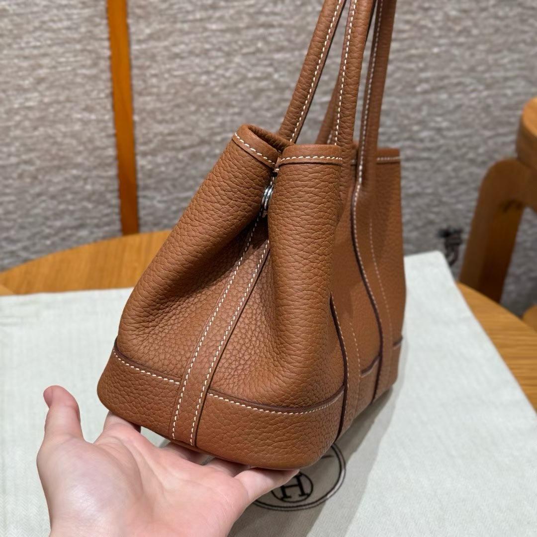 Hermès Neo Garden 23 Handbag view 3