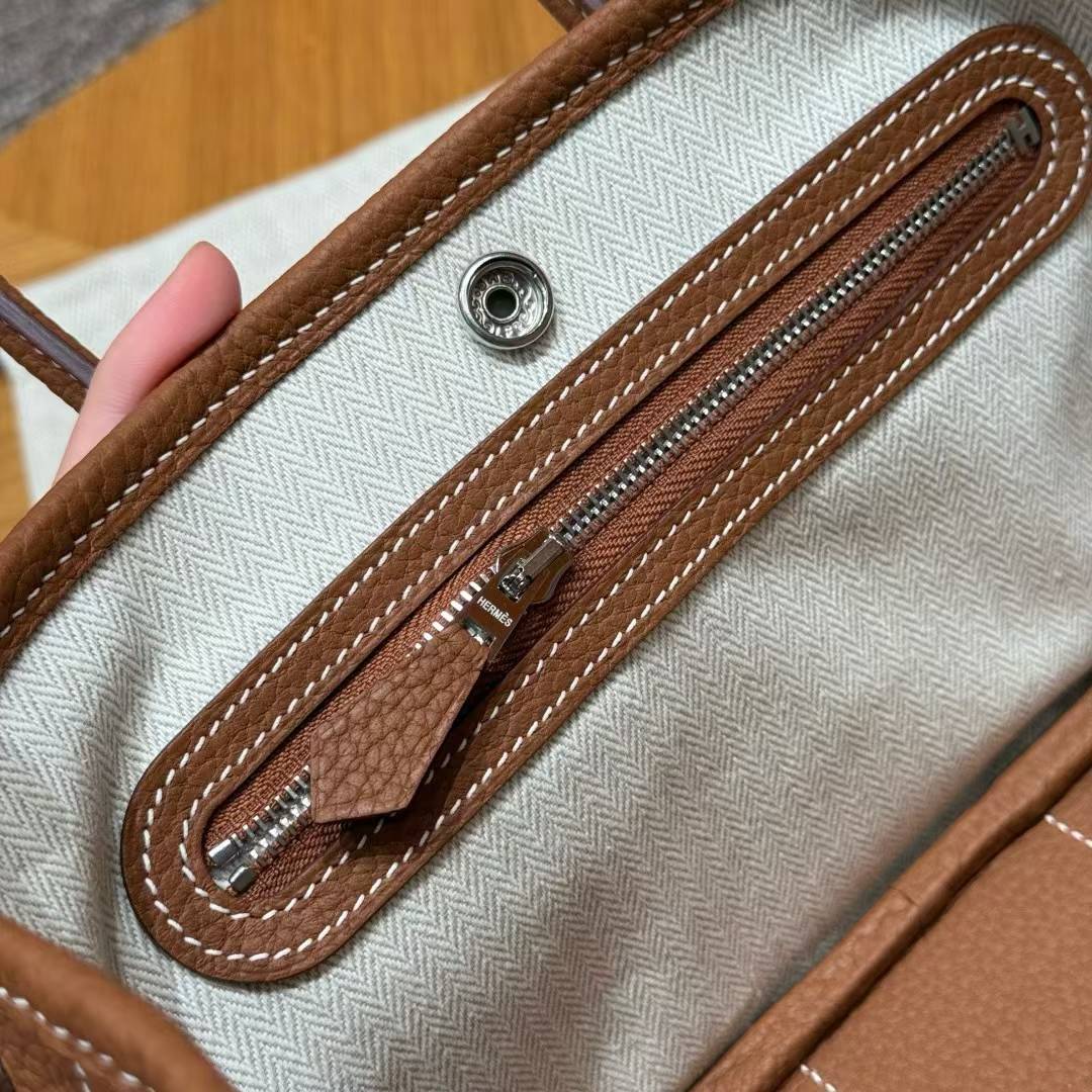 Hermès Neo Garden 23 Handbag view 8