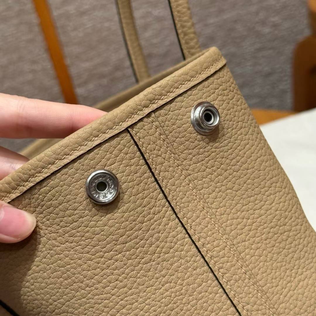 Hermès Neo Garden 23 Handbag view 5