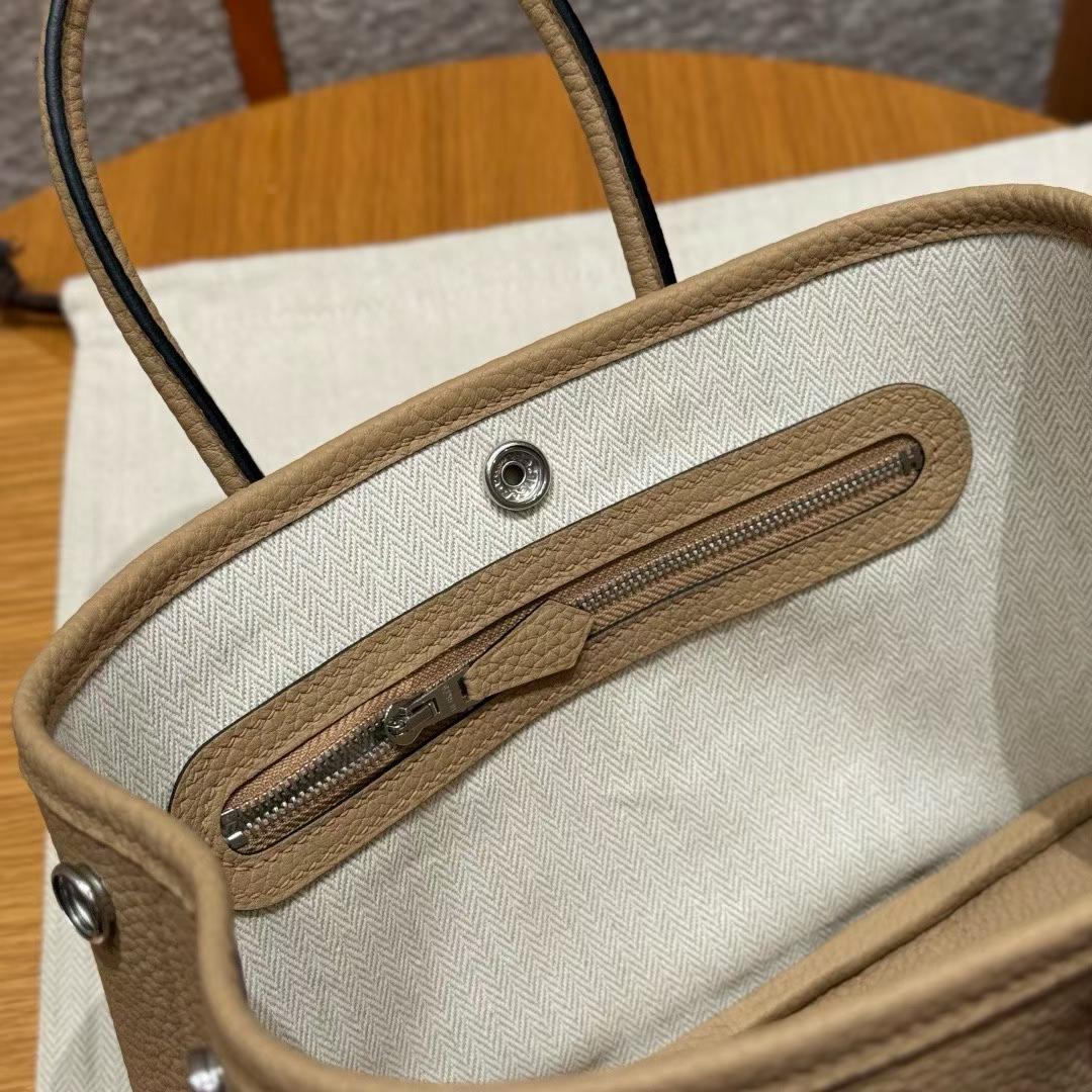 Hermès Neo Garden 23 Handbag view 6