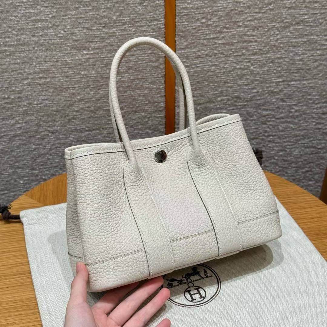 Hermès Neo Garden 23 Handbag view 2