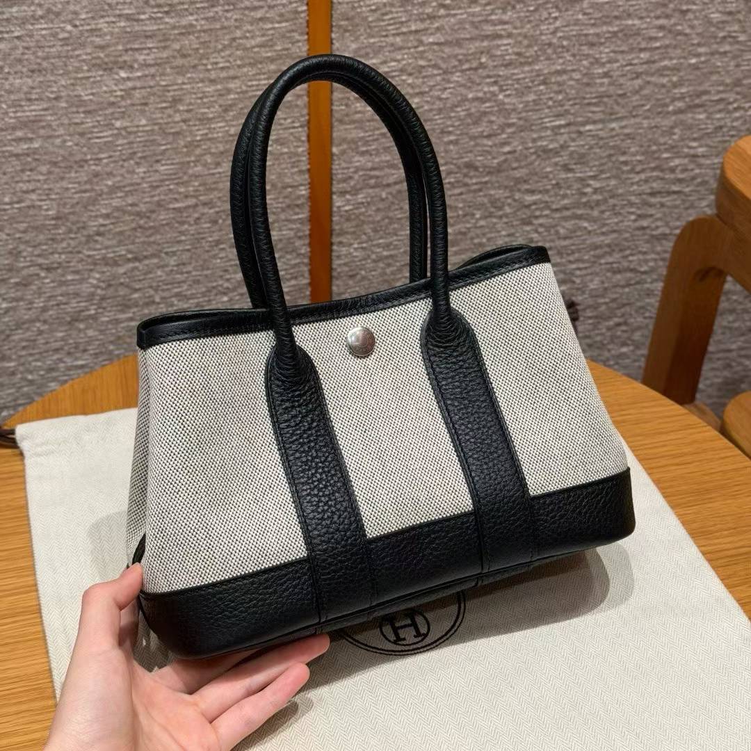 Hermès Neo Garden 23 Handbag view 1