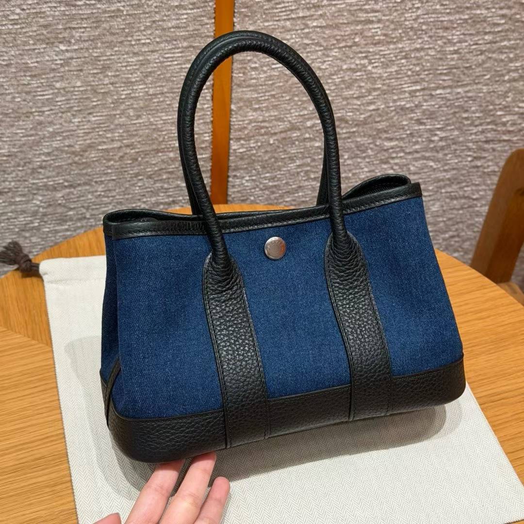 Hermès Neo Garden 23 Handbag view 1