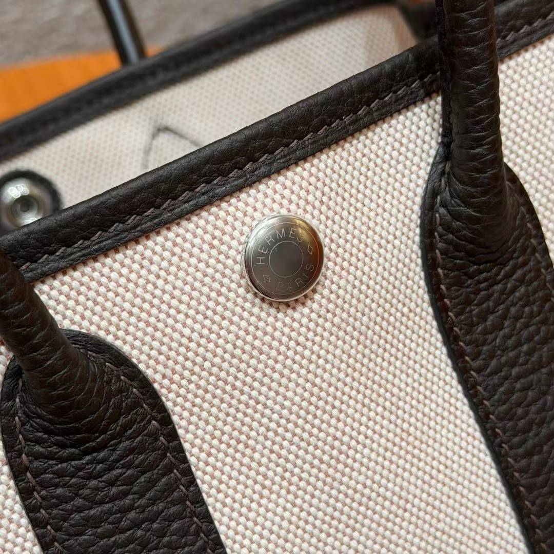 Hermès Neo Garden 23 Handbag view 6