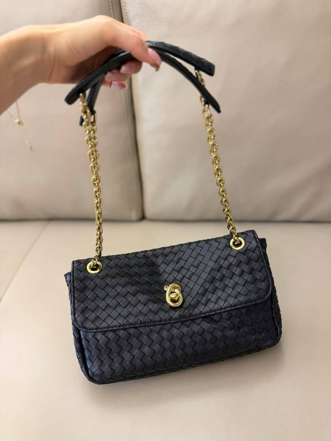 Bottega Veneta Madison view 14