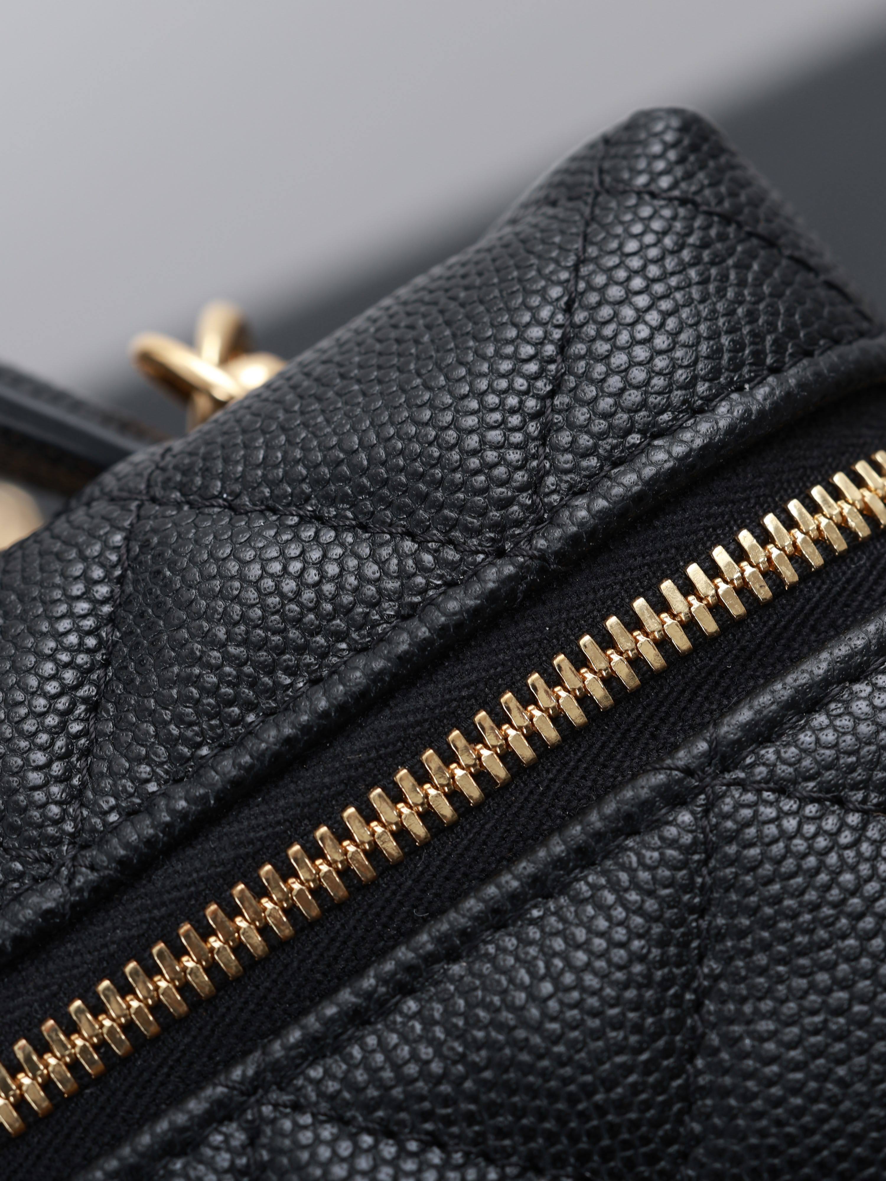 Chanel Classic Vanity with Chain view 5
