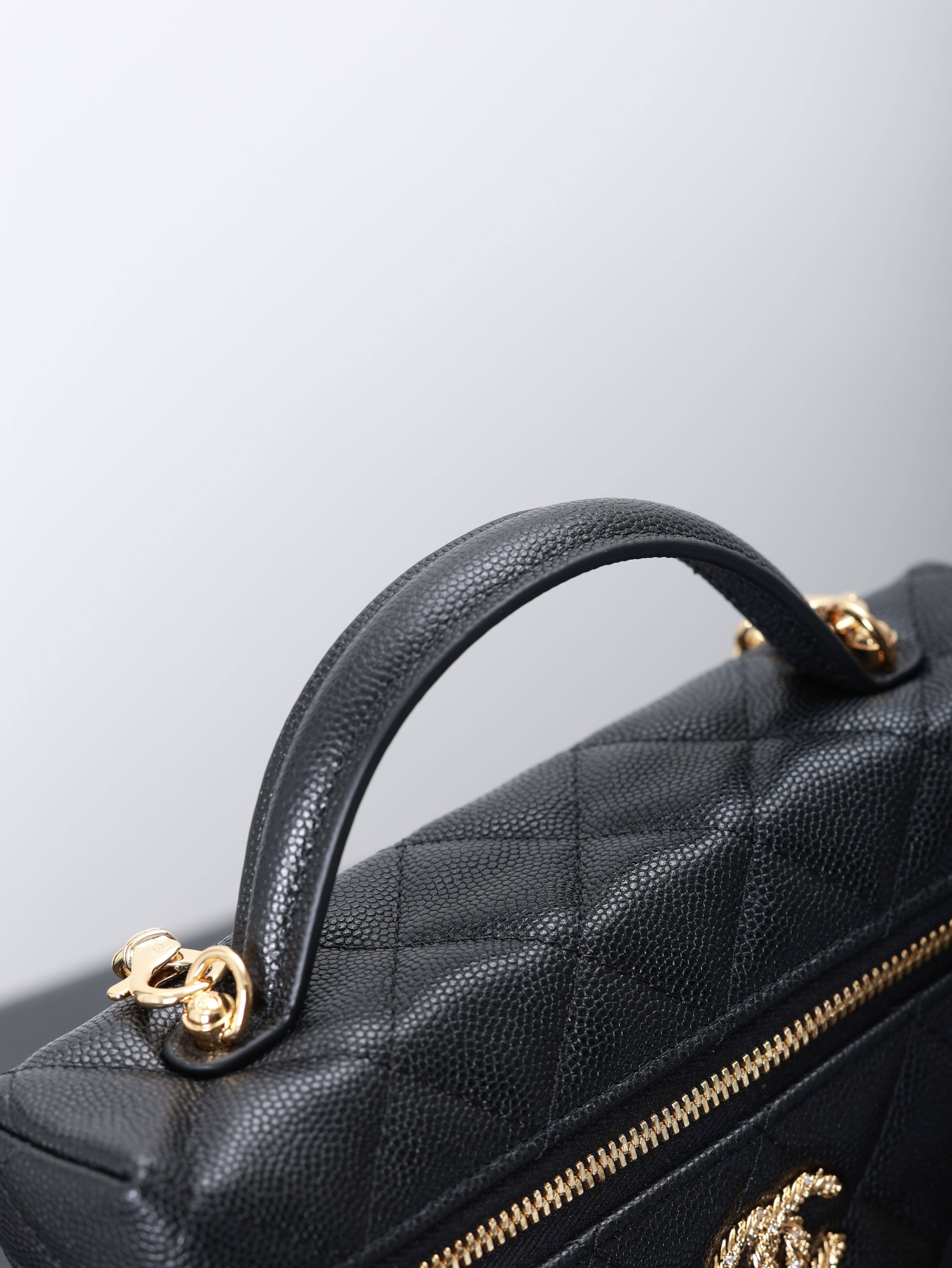 Chanel Classic Vanity with Chain view 7