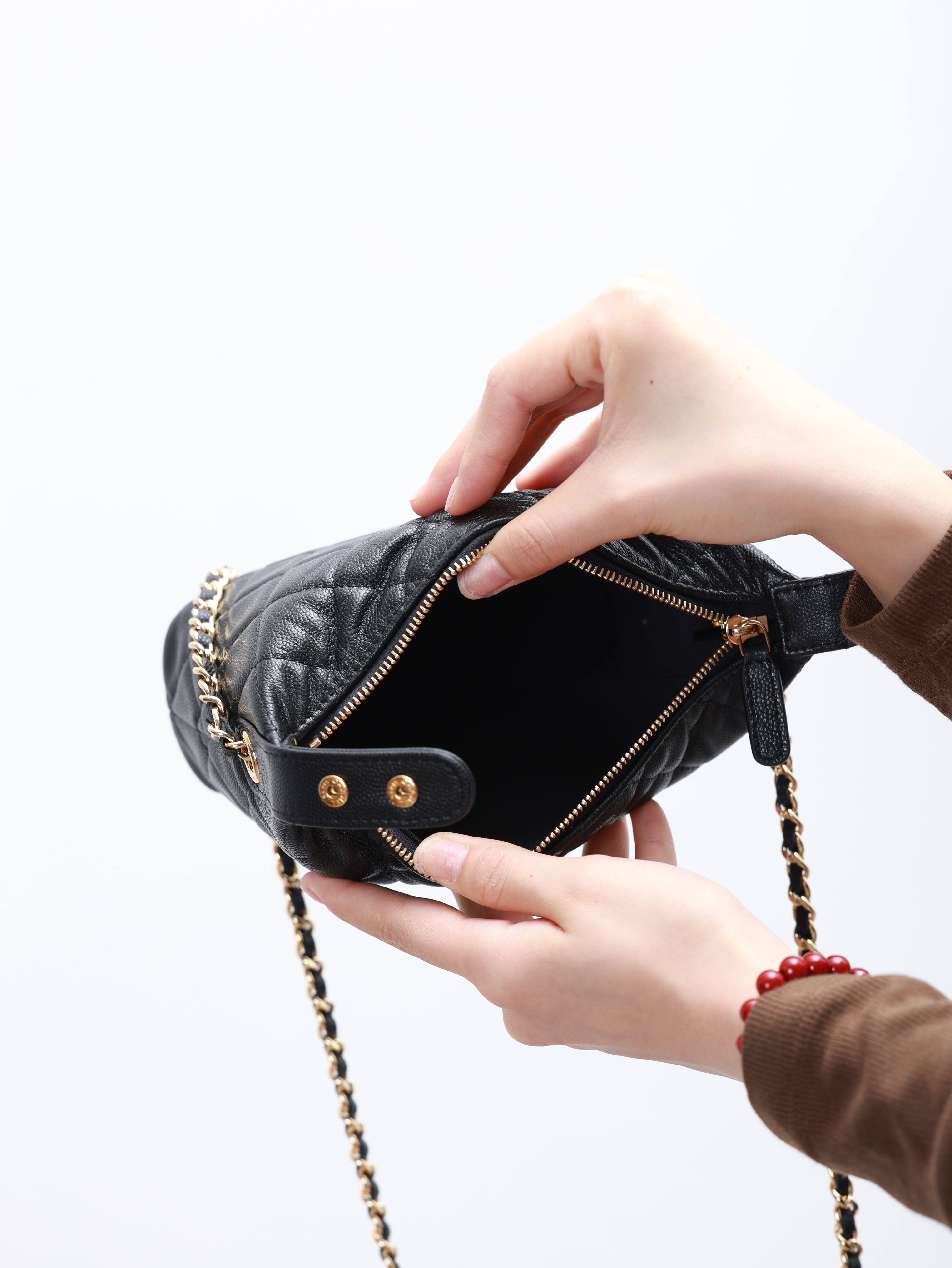 Chanel Classic Clutch with Chain view 3