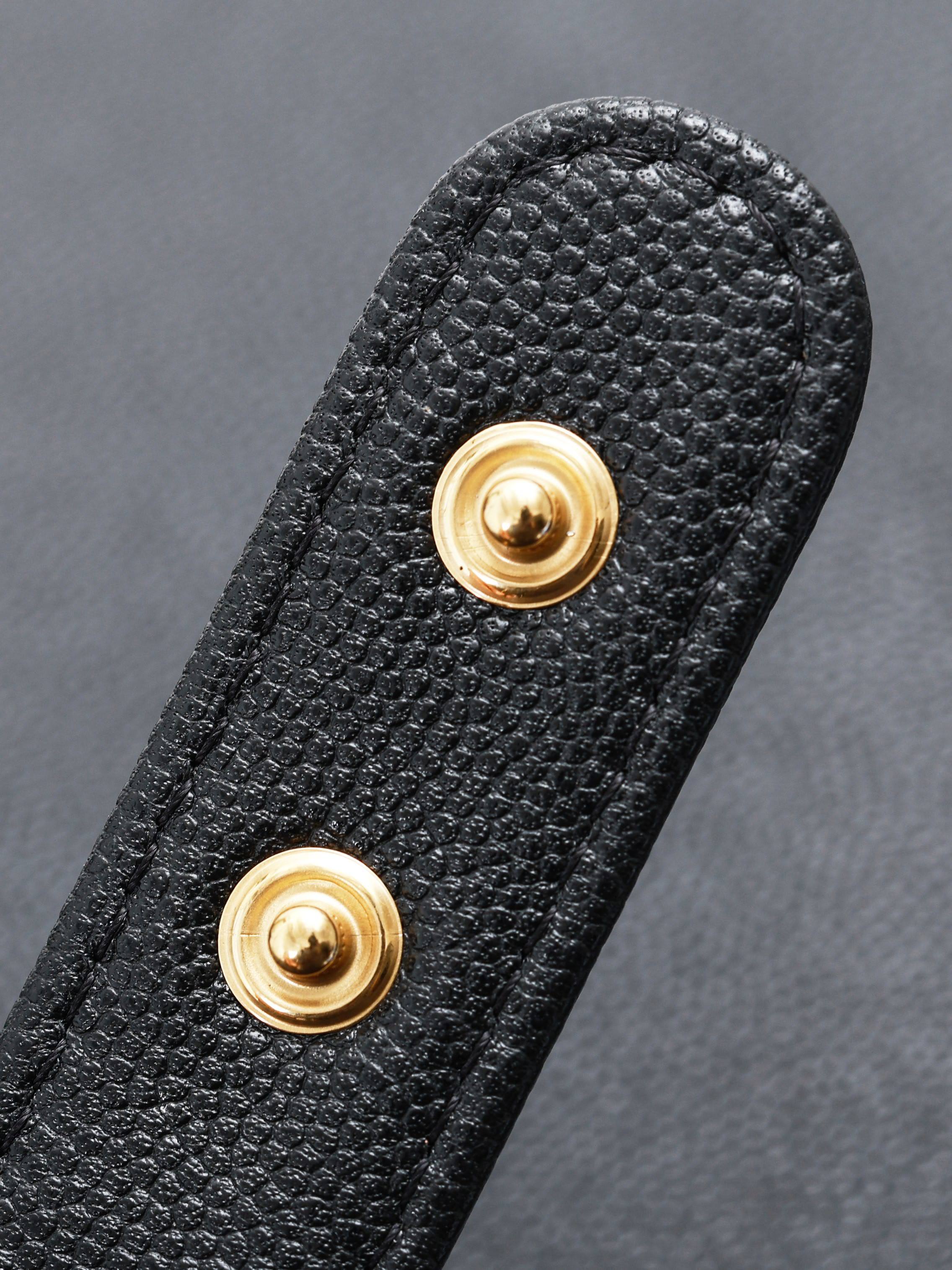 Chanel Classic Clutch with Chain view 8