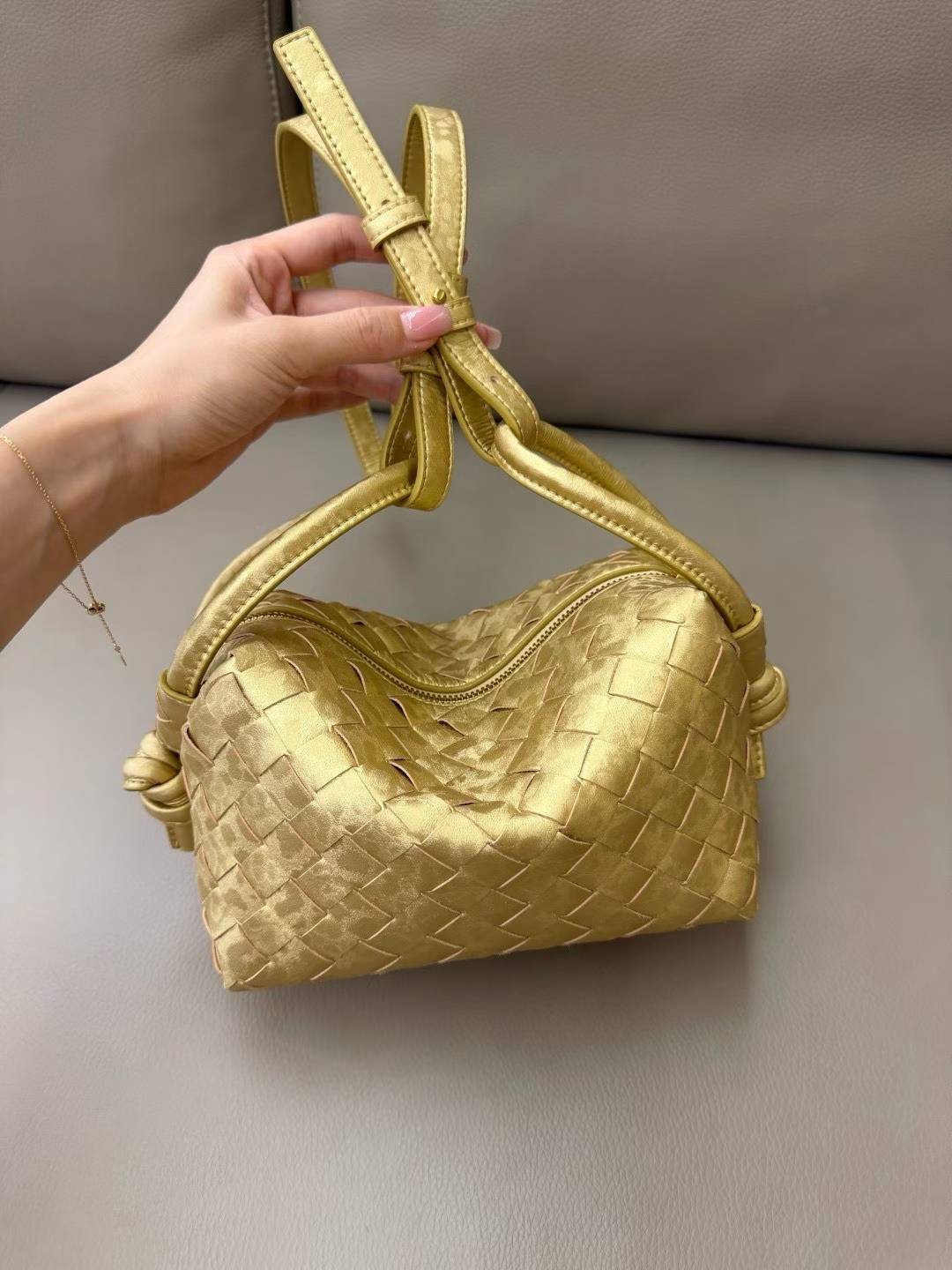 Bottega Veneta Loop Top Handle view 10