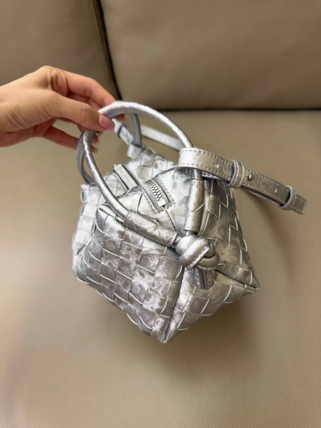 Bottega Veneta Loop Top Handle view 3