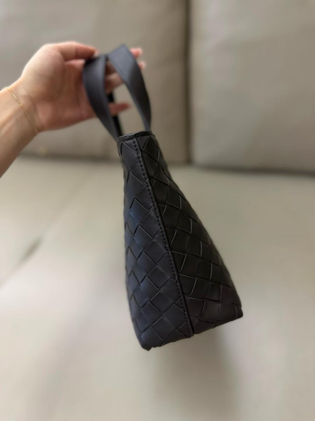 Bottega Veneta Mini Zipped Tote view 3