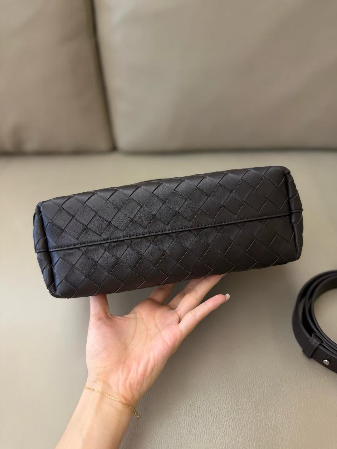Bottega Veneta Mini Zipped Tote view 4