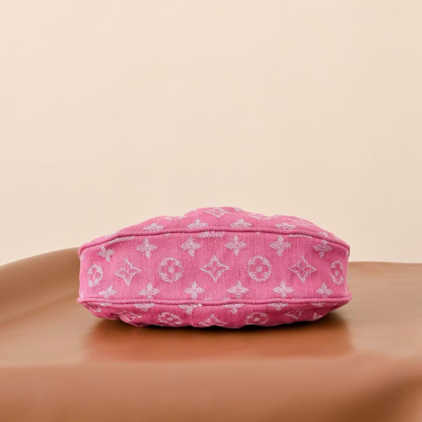 Louis Vuitton Pochette Valley M28327 view 6