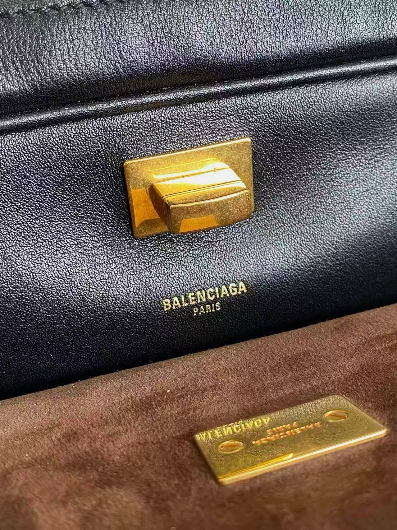 Balenciaga LE 7 Medium shoulder bag view 6