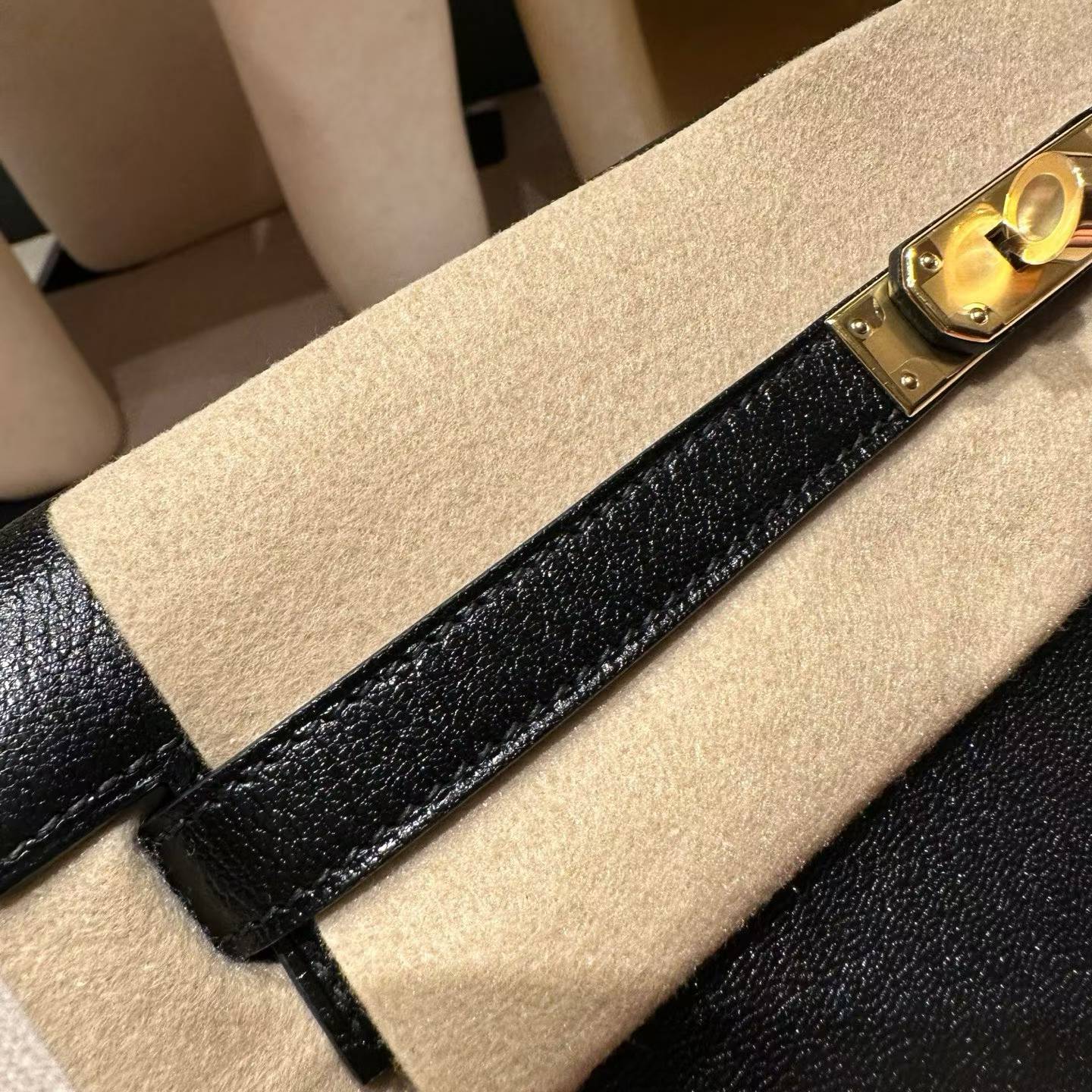 Hermès KELLY ELAN Underarm bag view 3