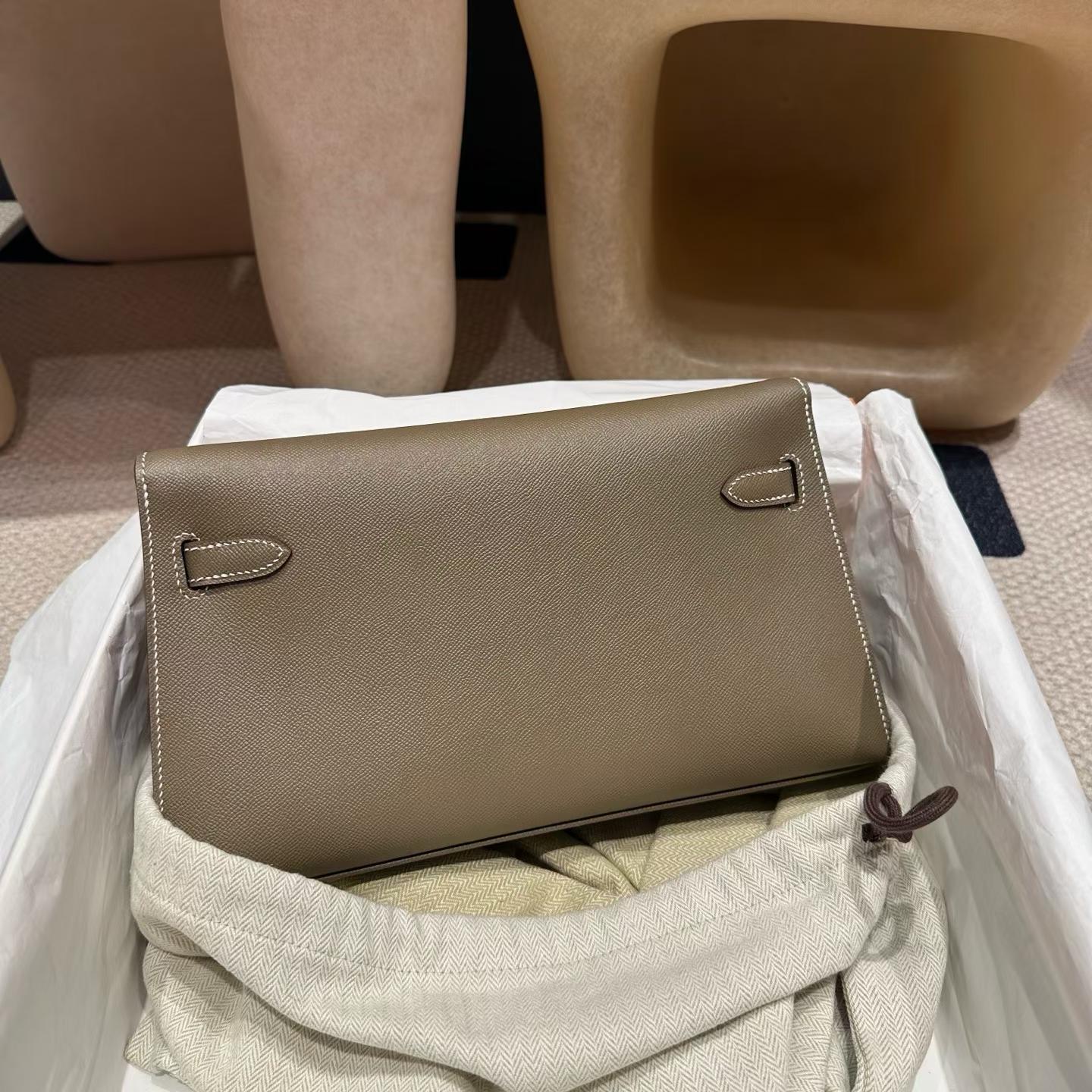Hermès KELLY ELAN Underarm bag view 4