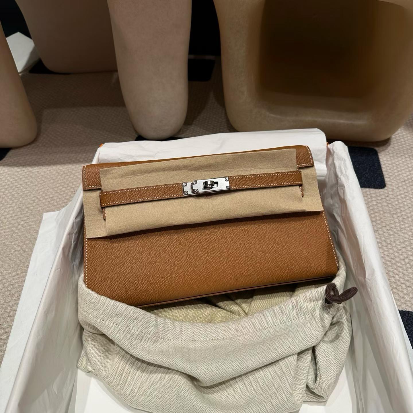 Hermès KELLY ELAN Underarm bag view 1