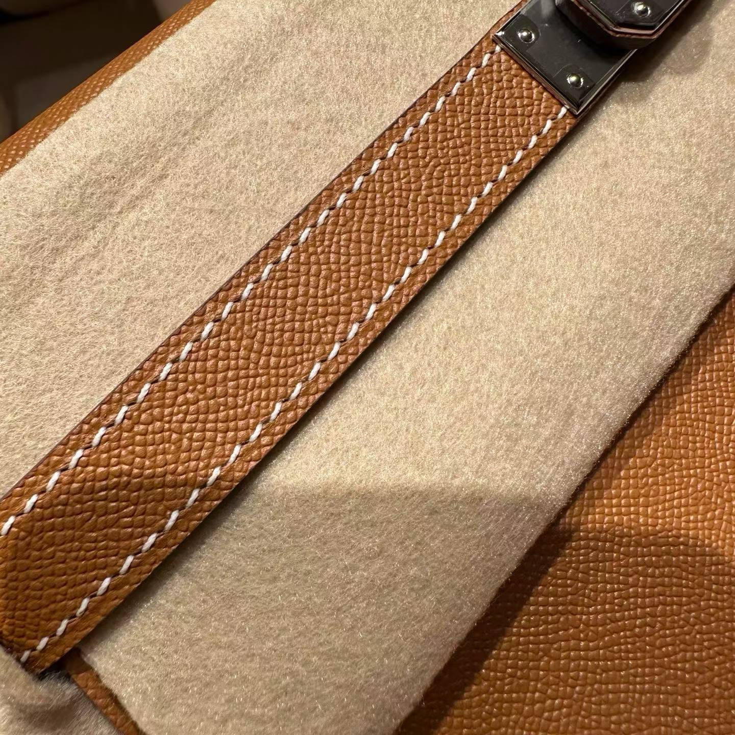 Hermès KELLY ELAN Underarm bag view 2