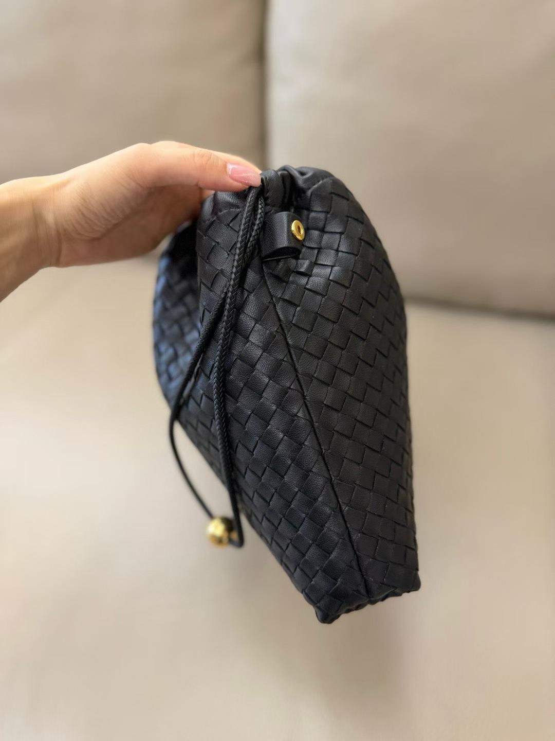 Bottega Veneta Dustbag view 2