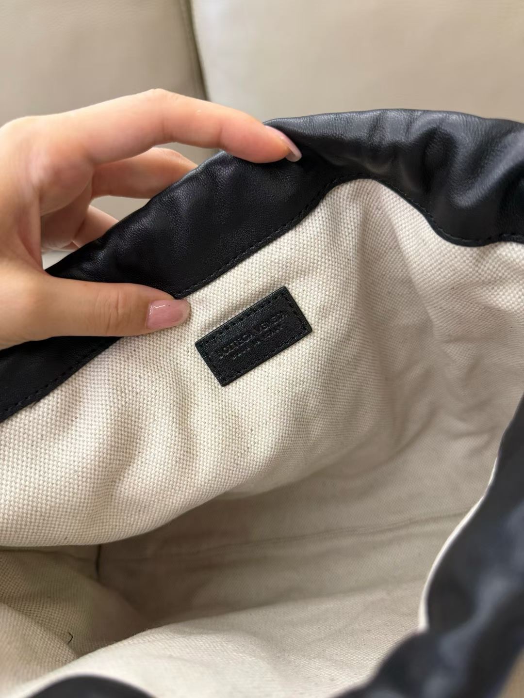 Bottega Veneta Dustbag view 9