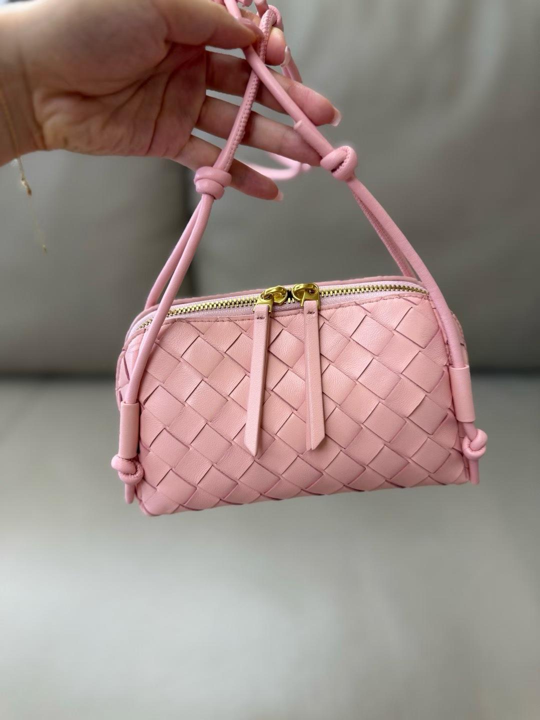 Bottega Veneta Intrecciato Concert Pouch view 9