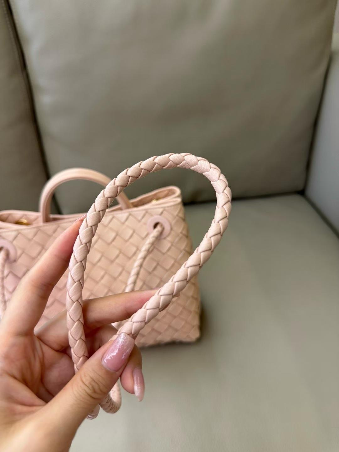 Bottega Veneta Andiamo view 5
