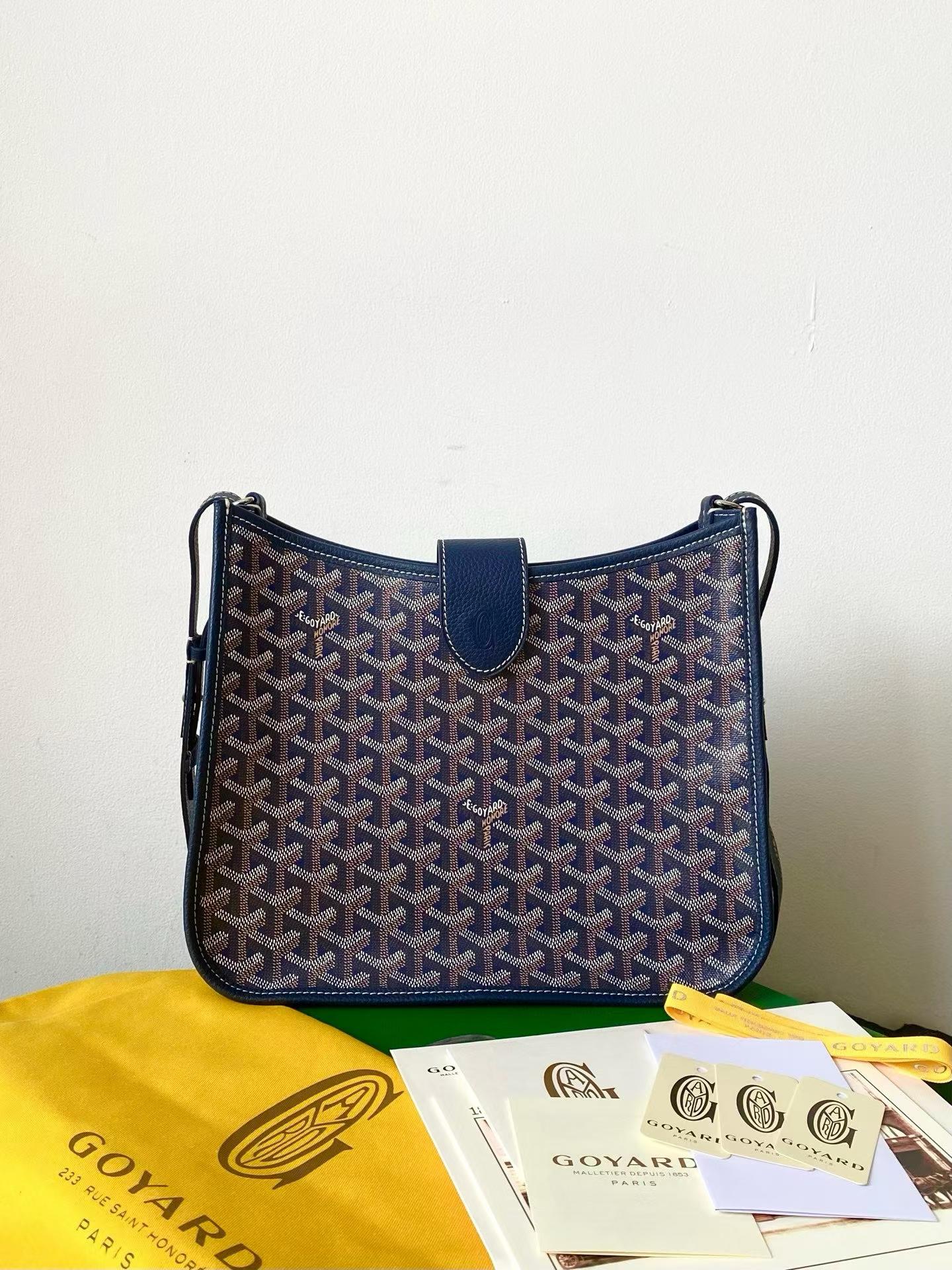 Goyard Musette bag view 6