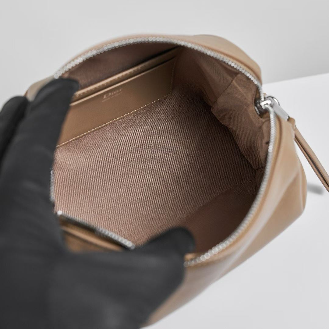Dior Bow Pouch view 6