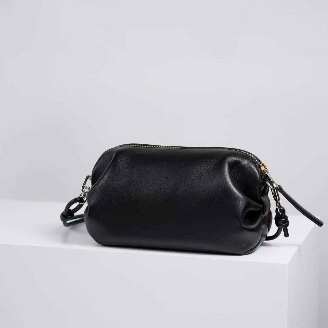 Dior Bow Pouch view 3