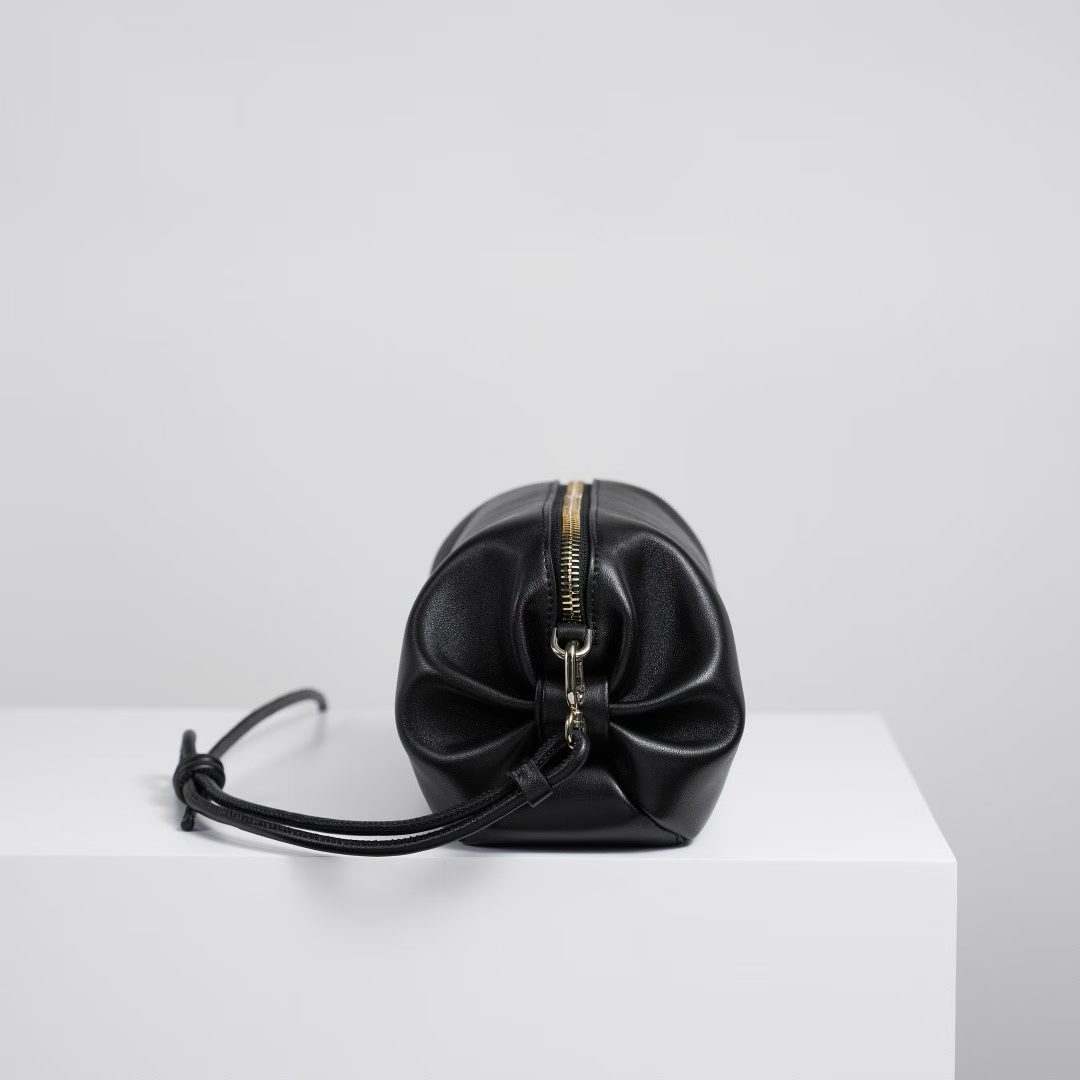 Dior Bow Pouch view 4