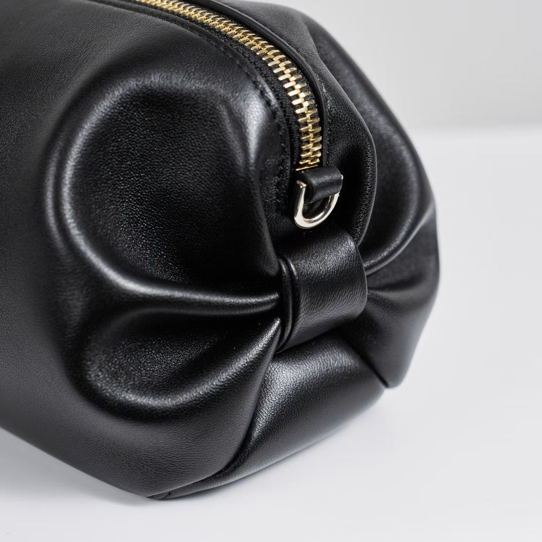 Dior Bow Pouch view 5