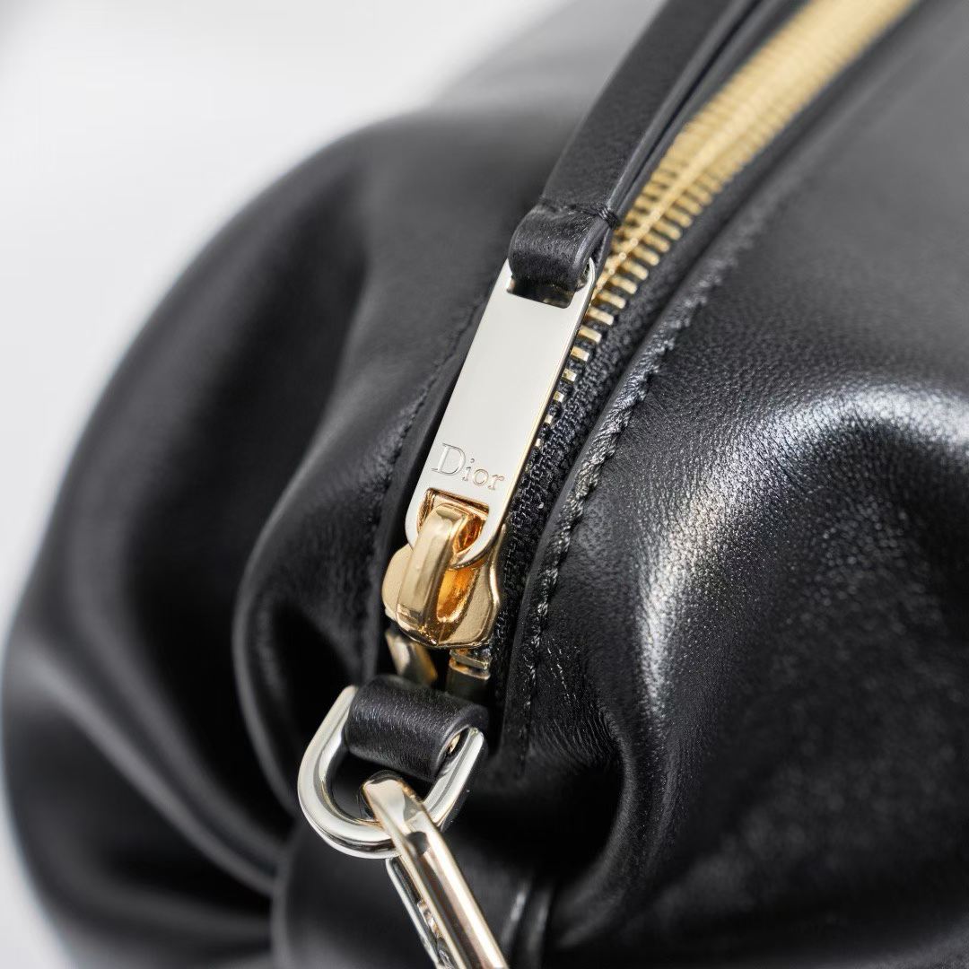 Dior Bow Pouch view 7