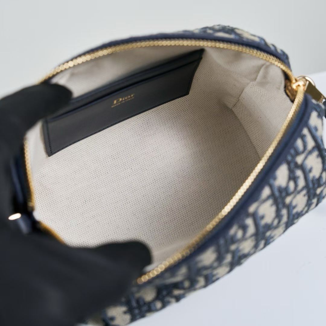 Dior Bow Pouch view 8