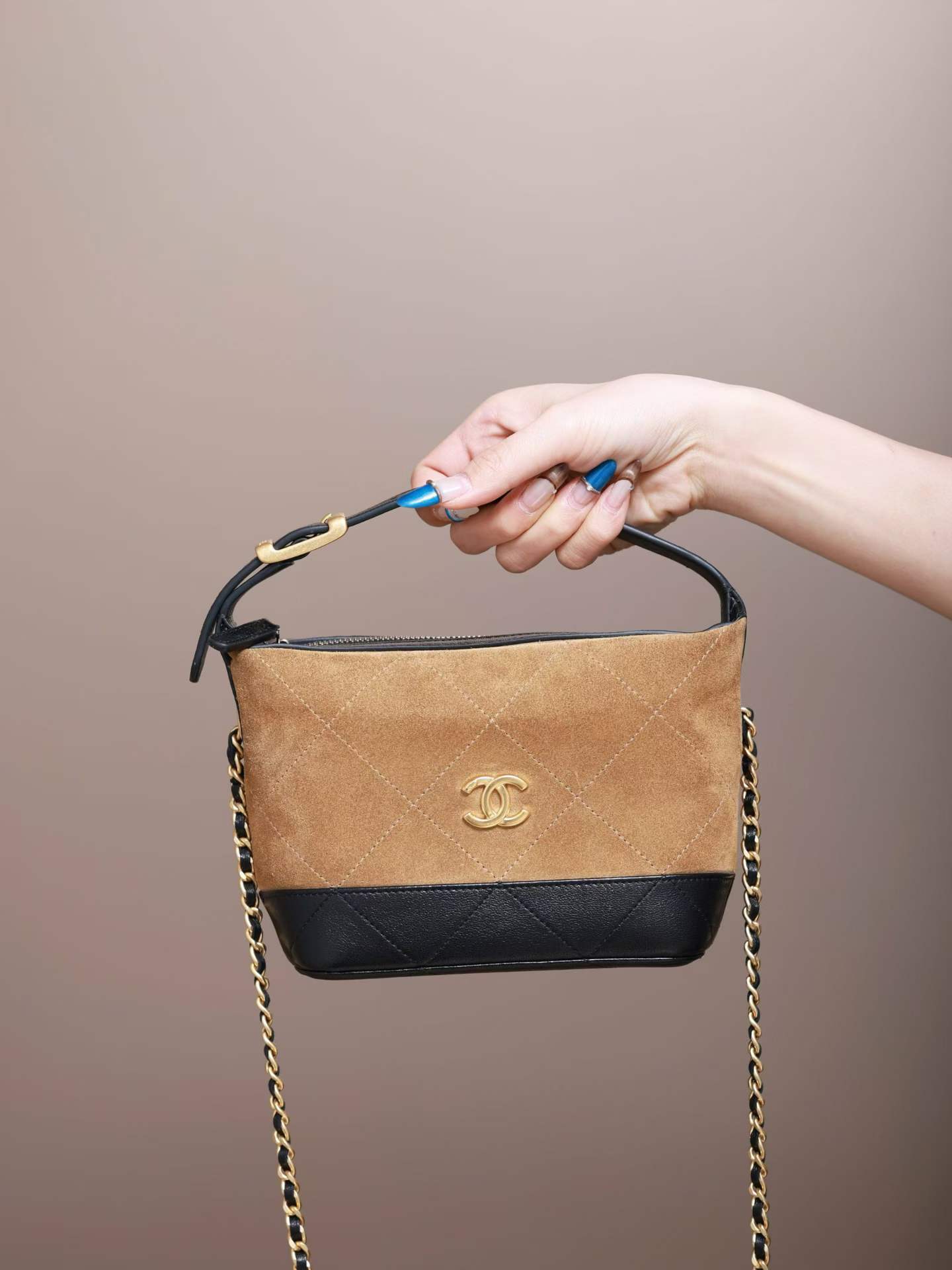 Chanel 26 Clutch with chain view 1