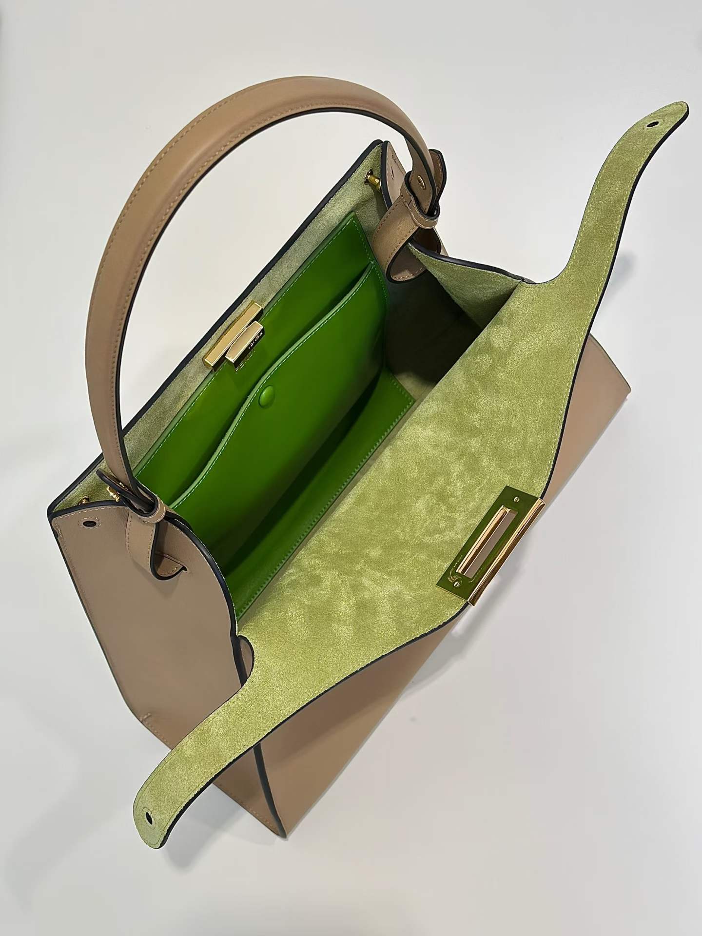 Fendi Way Medium view 9