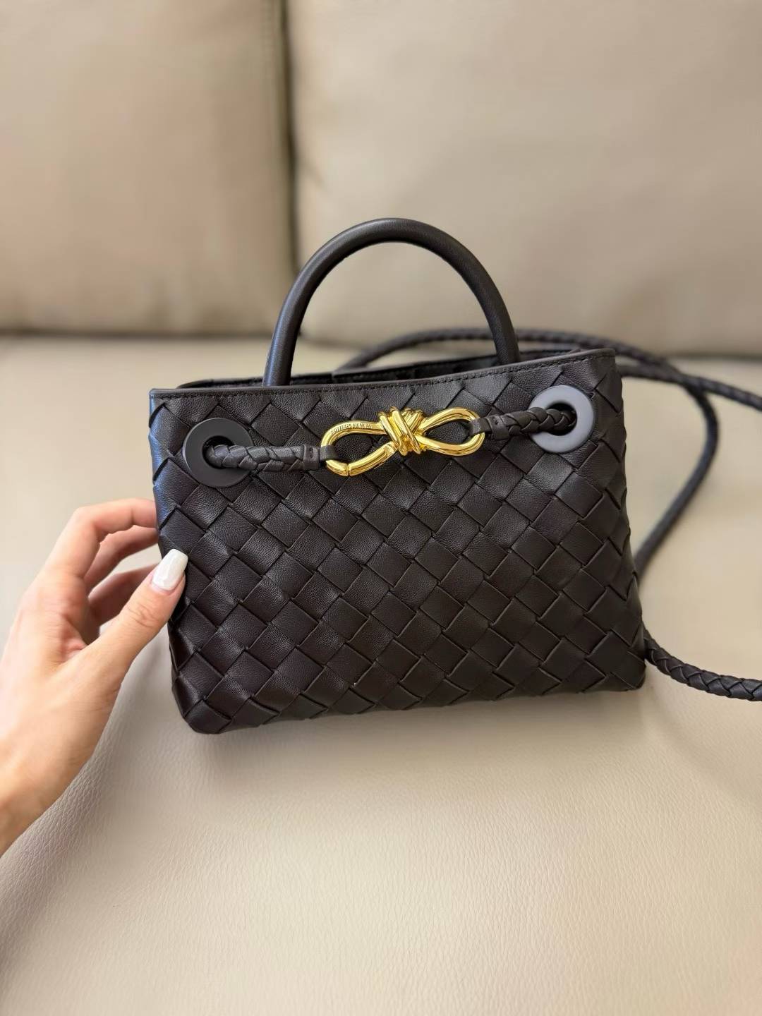 Bottega Veneta Mini Andiamo view 2