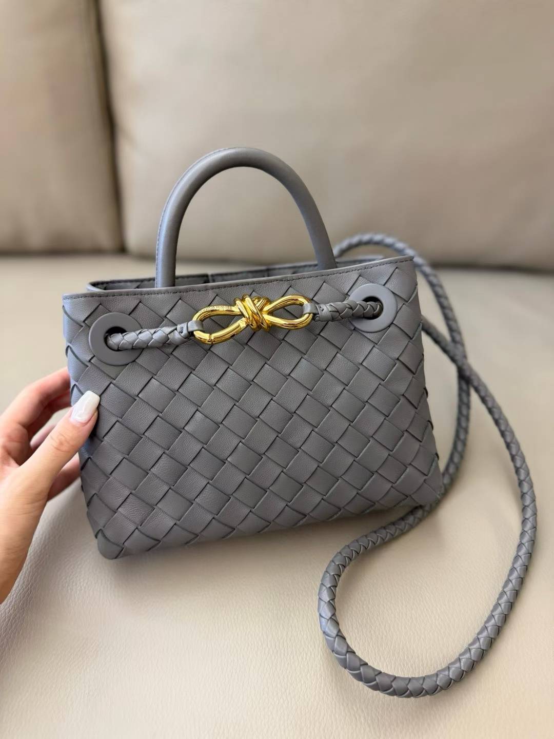 Bottega Veneta Mini Andiamo view 7