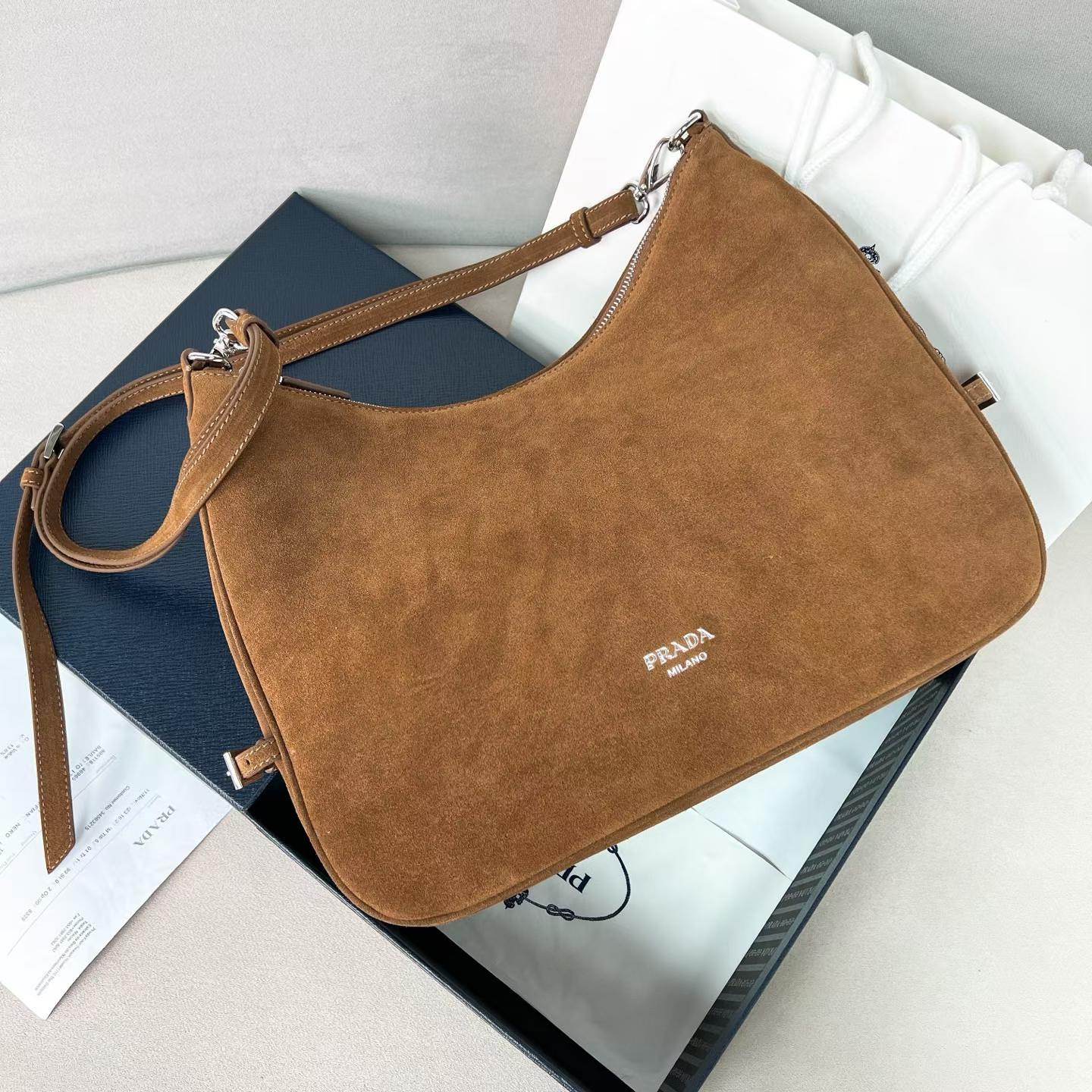 Prada Fold large leather shoulder bag view 6